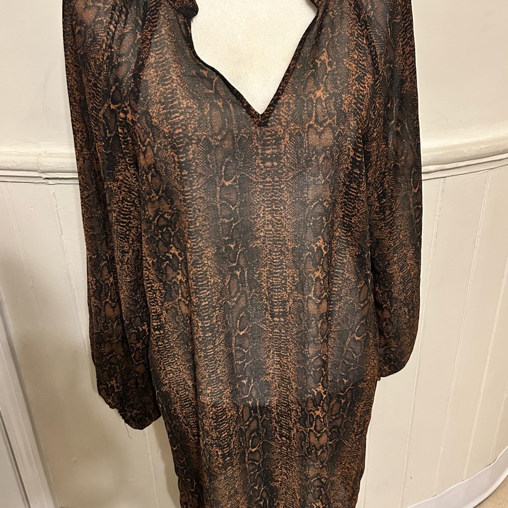 ICHI Kate Sheer Snakeskin Chiffon V-Neck Dress-Earth Tones -Medium